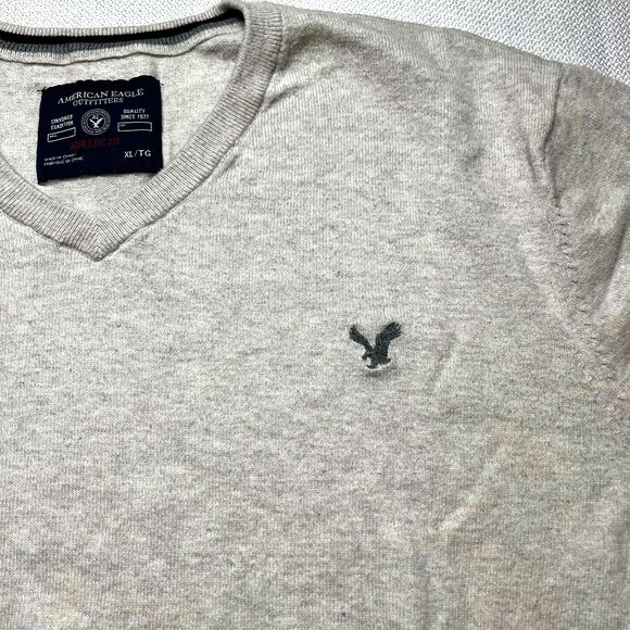 American Eagle Men’s V-Neck Cotton Sweater XL Gray Athletic Fit - Picture 7 of 11